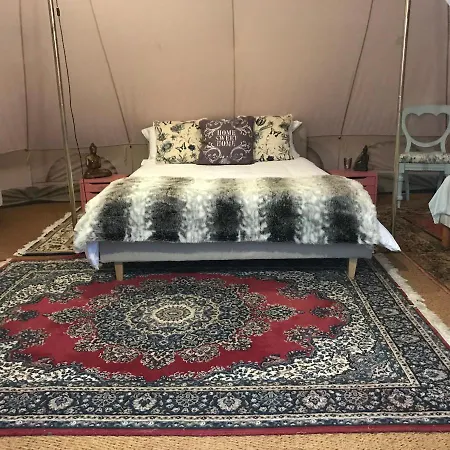 French Fields Luxury Glamping Twin Emperor Tent Le-Vieux-Cerier