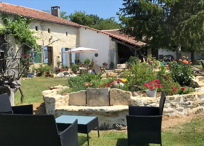 Campismo de Luxo French Fields Luxury Glamping Twin Emperor Tent *